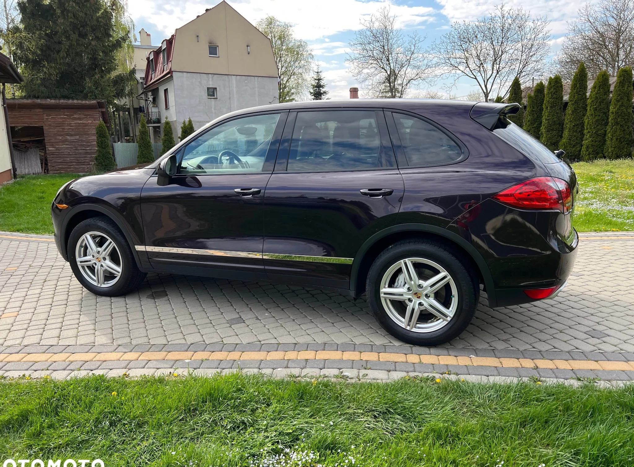 Porsche Cayenne cena 89900 przebieg: 118000, rok produkcji 2012 z Przemyśl małe 667